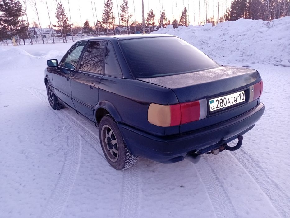 Продам Ауди 80 б4