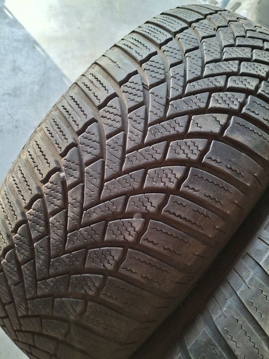 2 Anvelope M+S 205 55 r16 Bridgestone