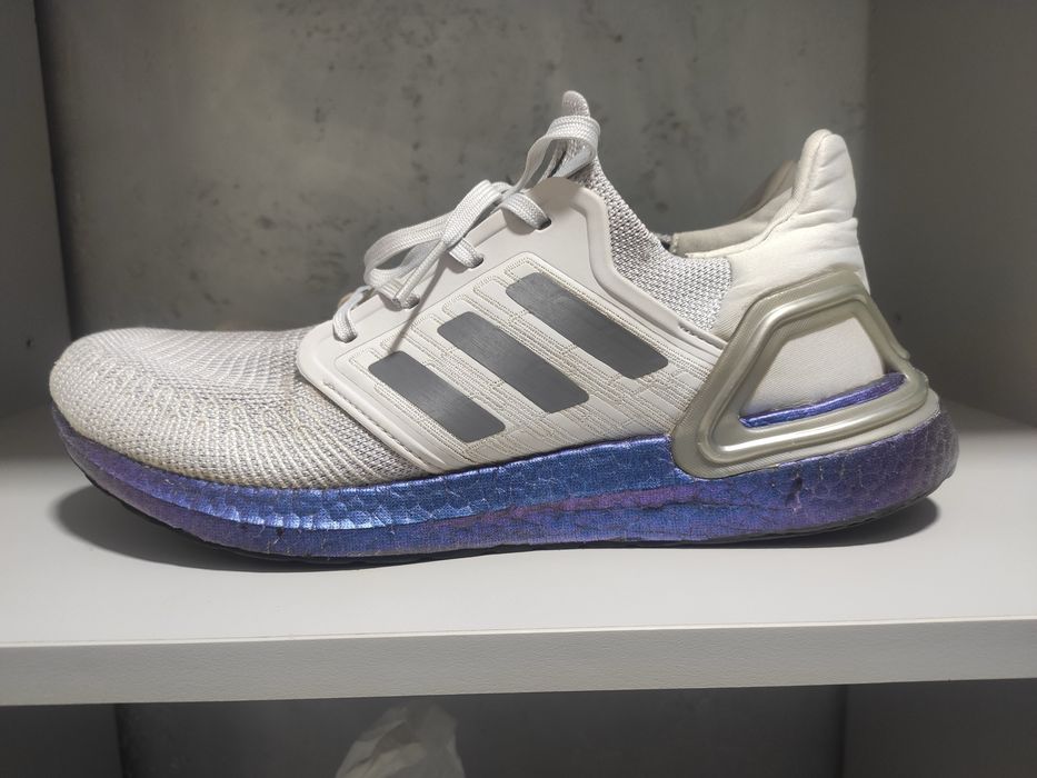 Продам кроссовки фирменные