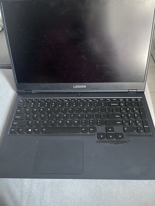 Laptop Legion 5 15ACH6H
