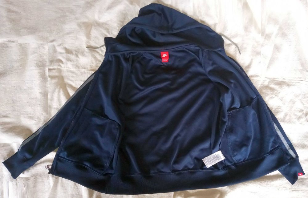 Суичър с качулка Nike