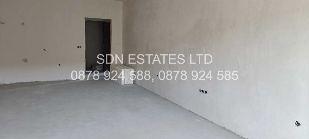 Продава се Двустаен апартамент в Казанлък - 77 кв.м за 918 €/кв.м - Снимка #2