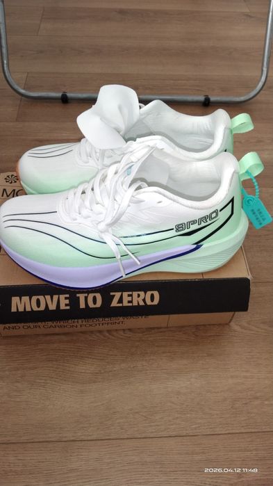 Спортивные красовки