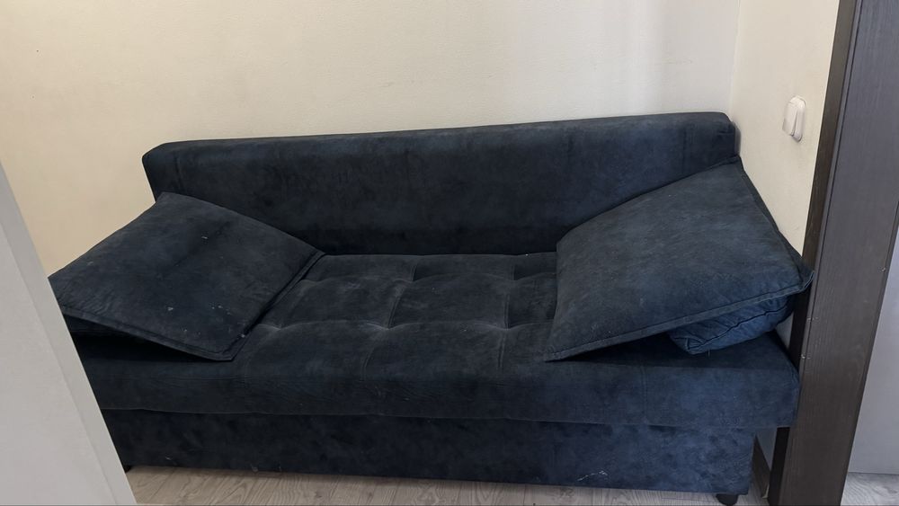 Диван за 20 тыс буу,