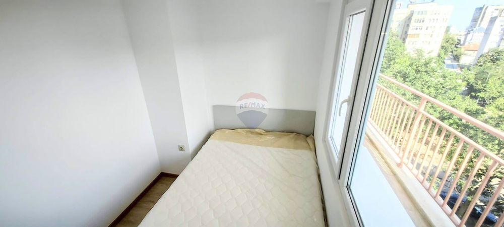 Продава се Двустаен апартамент в Варна, Базар Левски - 38 кв.м за 3419 €/кв.м - Снимка #5