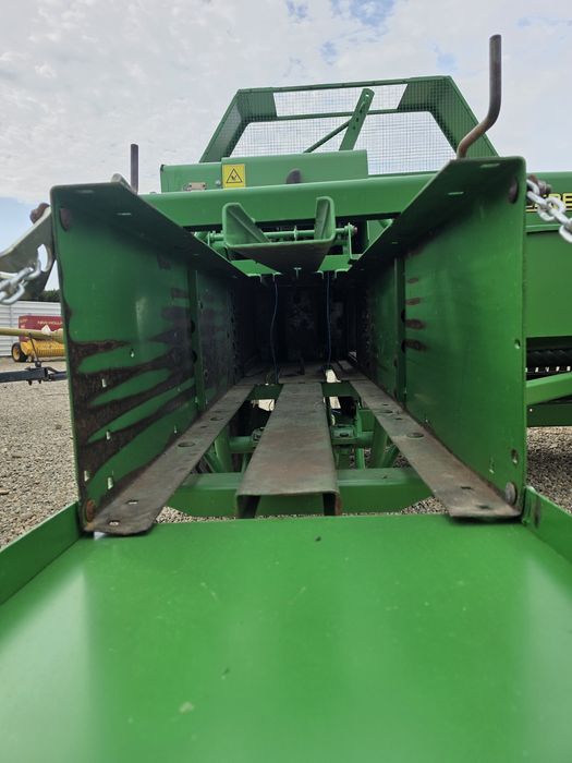 Presa de balotat balotiera John deere 349 an 2007