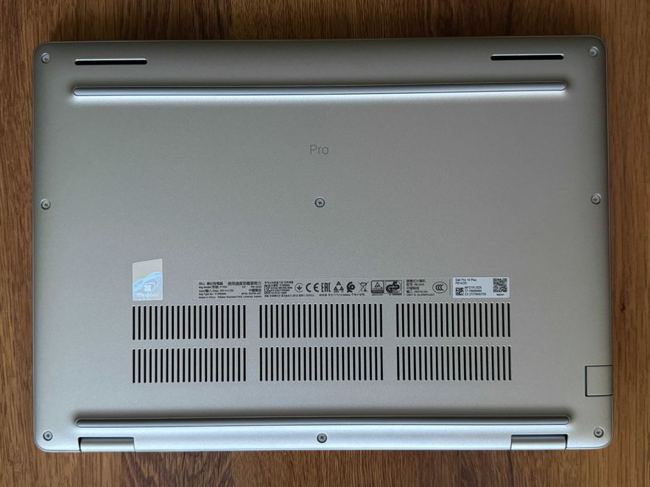 ЧИСТО НОВ 14' WUXGA Ryzen AI 5 Pro 340 DELL Pro 14 Plus PB14255 32GB LPDDR5/512GB NVMe/3г. Гаранция