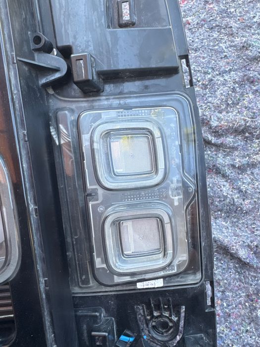 Стоп за Land Rover Defender