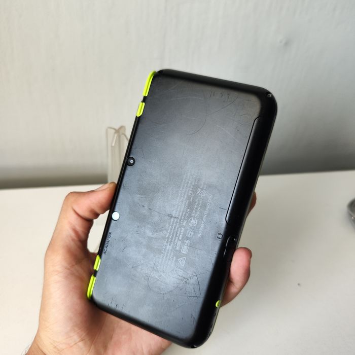 Конзола Nintendo New 2DS XL
