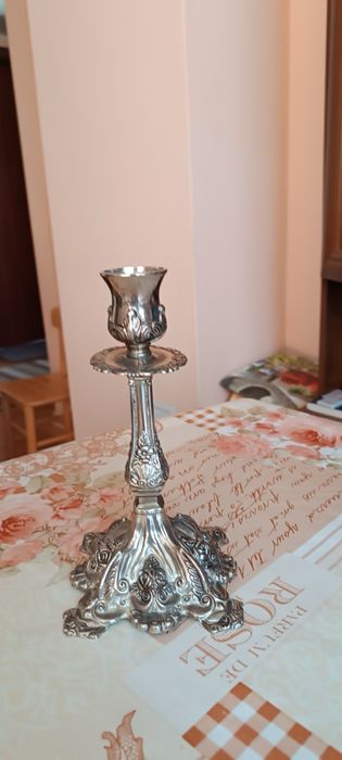 Свещник от стомана