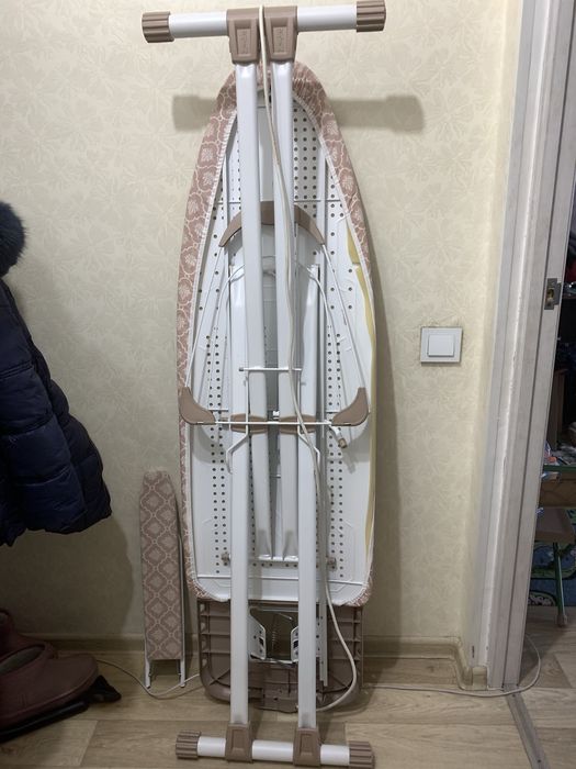 Гладильная доска, большая.