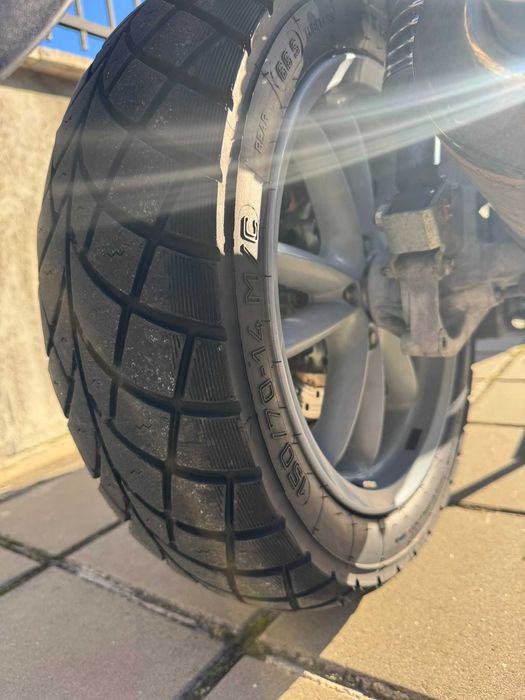 Скутер Piaggio Beverli 400ie Tourer