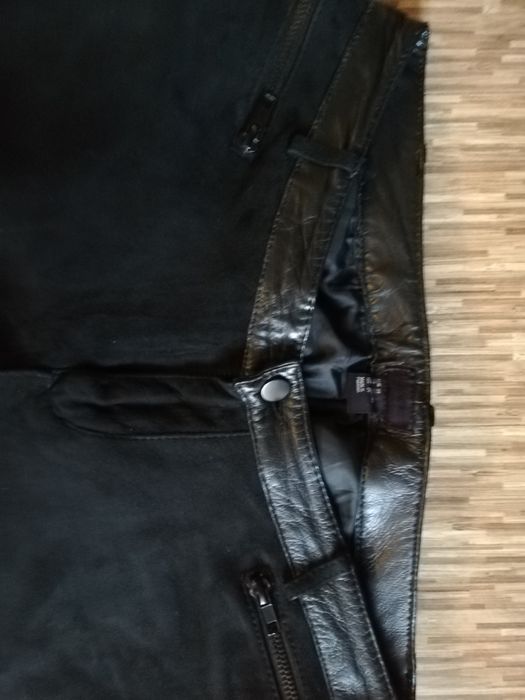 Pantaloni piele naturală 100 %, de damă, masura 29.