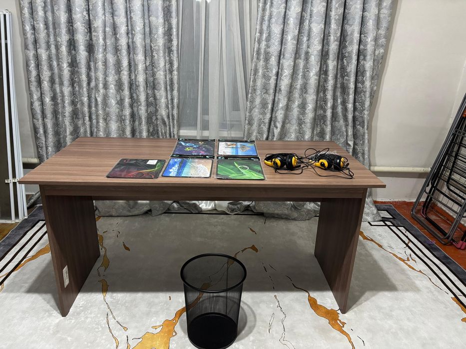 Офисной мебель кресло