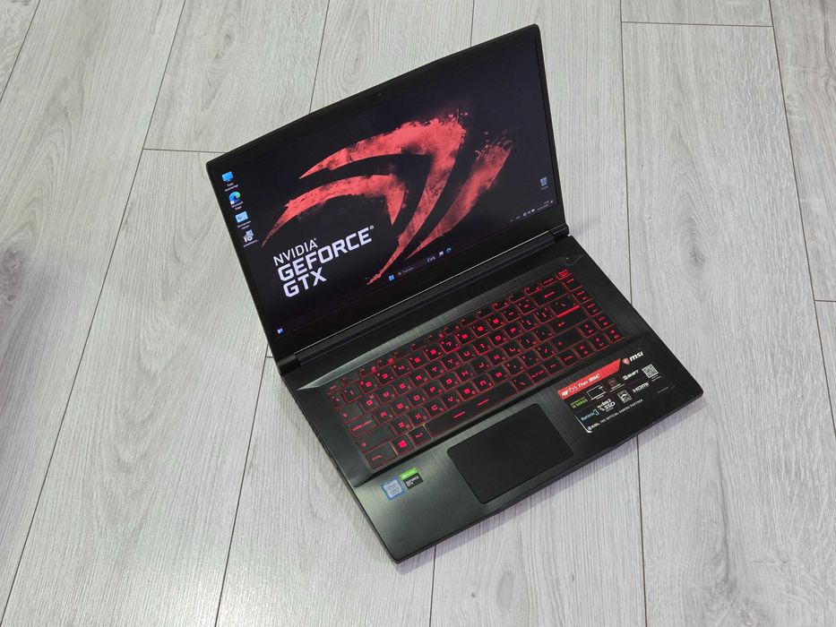 i5 | 1650-MaxQ | 8RAM | 256SSD | IPS FHD laptop лаптоп Msi МСИ gaming гейминг
