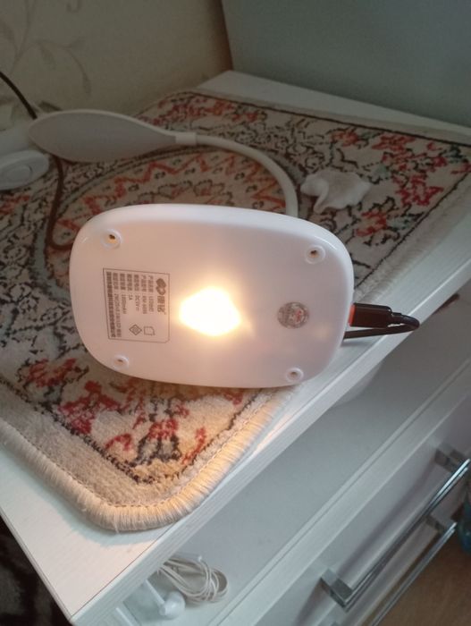 Продам настольные лампы