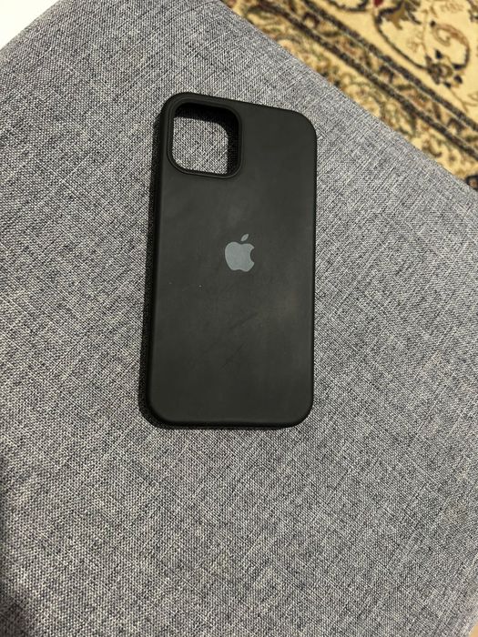 Чехол на йфон новый торг есть