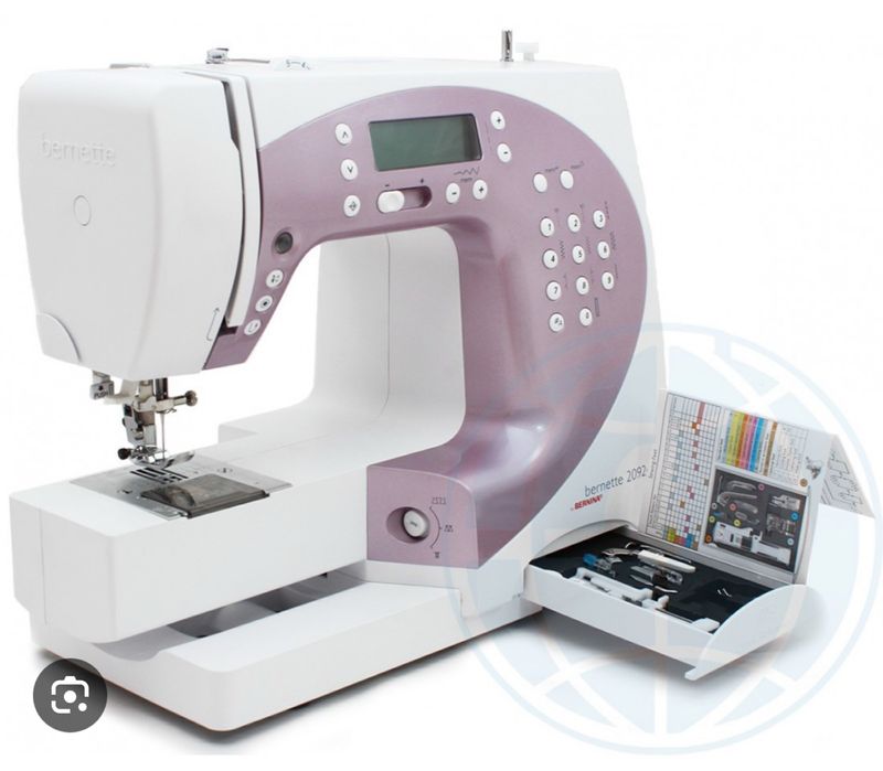 Швейная машина Bernette