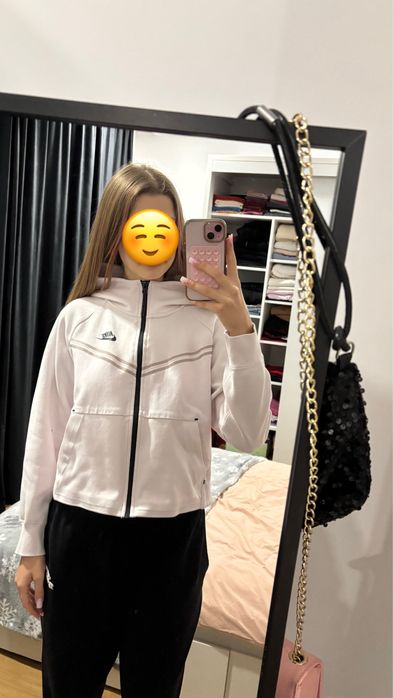 nike tech roz deschis