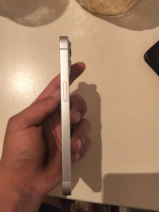 Iphone 13 128гб в отличном состояние