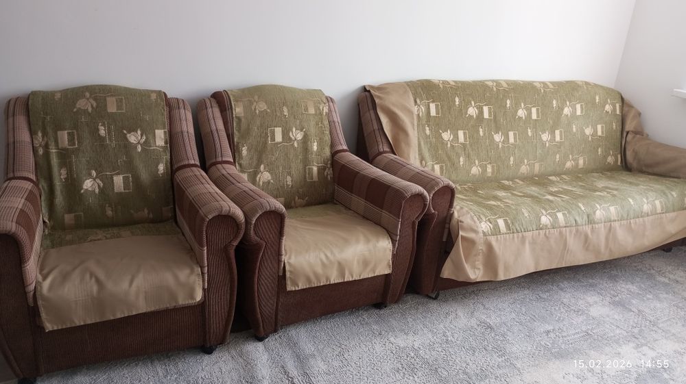 Диван и два кресла