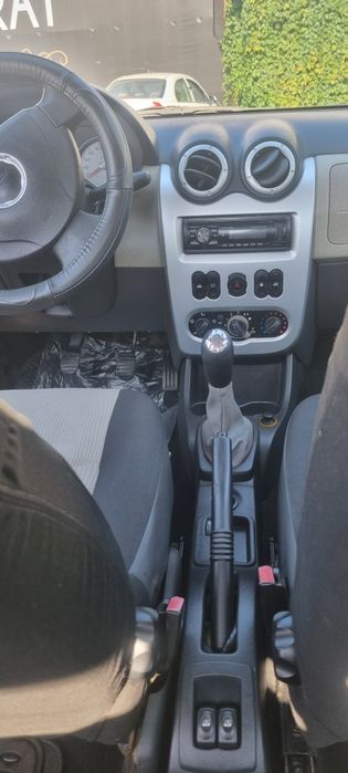 DACIA Logan 2010 — imagine 5