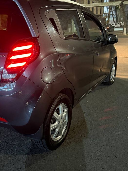 Spark sotiladi aftamat yili 2019