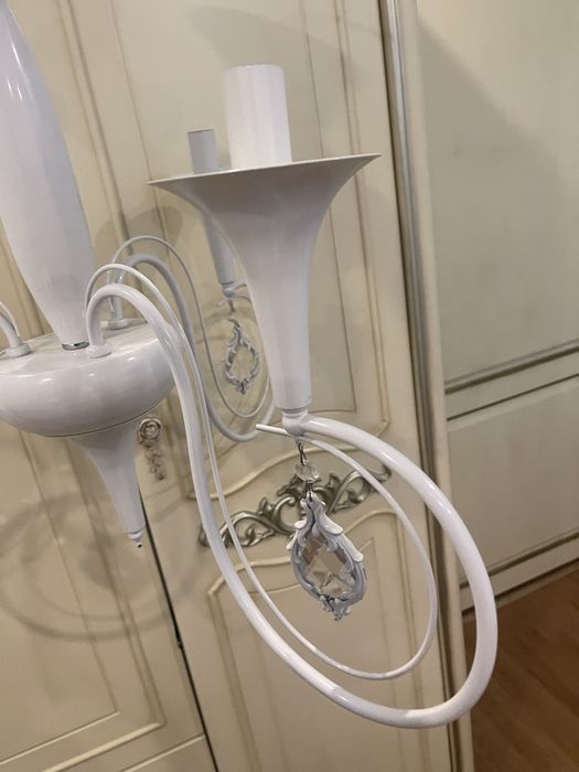 Шикарная люстра Классика