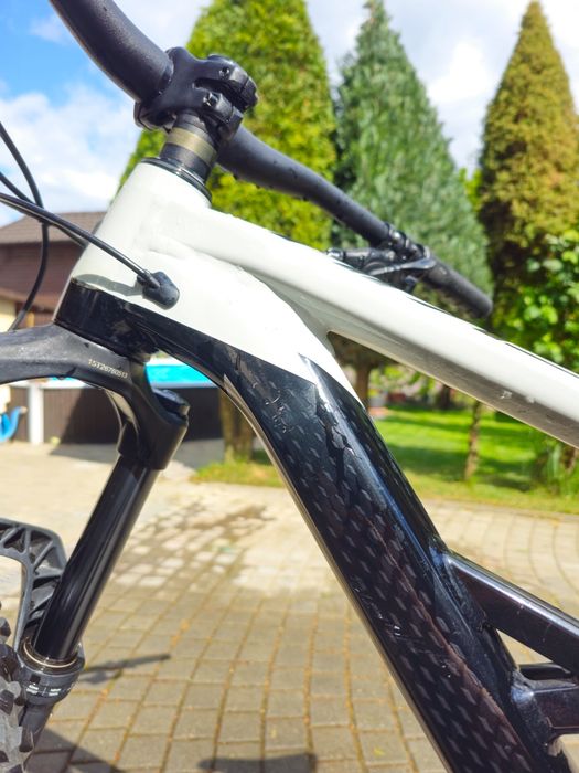 Vând bicicleta Polygon Siskiu t7 full suspension