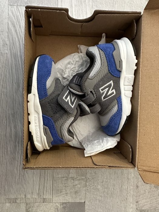 Детски маратонки New Balance, NIKE, H&M