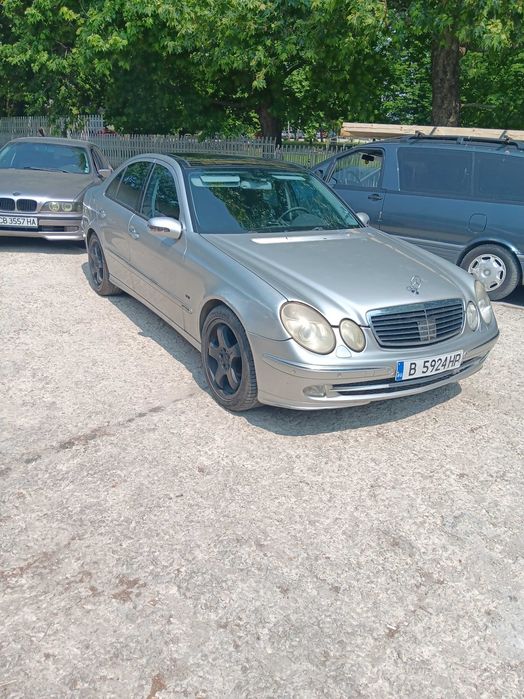 Mercedes-Benz W211 E400 CDI