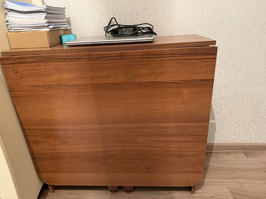 Продам стол книжка, размер 160*80