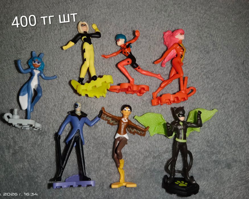 Продам фигурки из киндера