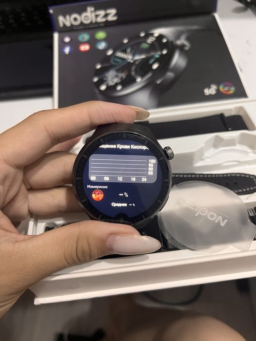 Продам смарт часы с сим картой и камерой