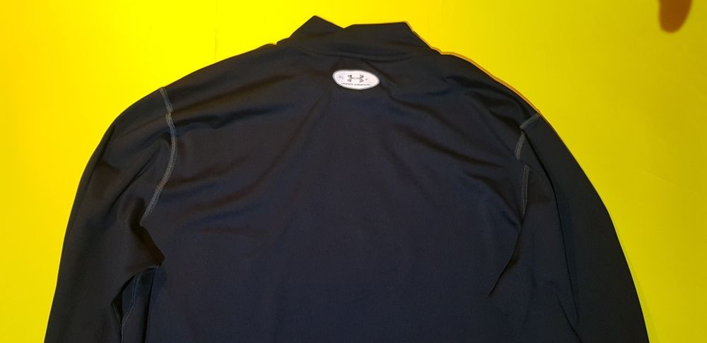 Under Armor  coldqear    мъжка спортна блуза