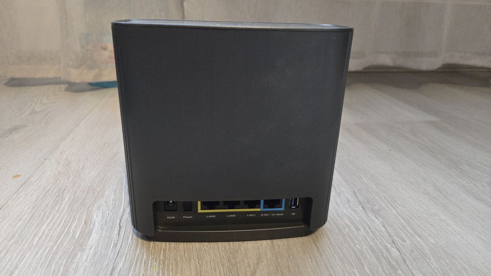 ROUTER dedicat Mesh ASUS AX7800 XT9