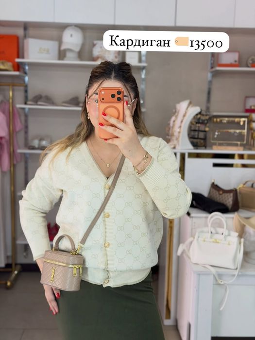 Женская кофта 13000