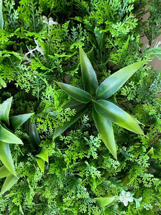 Devorga dekor - yashil gullar