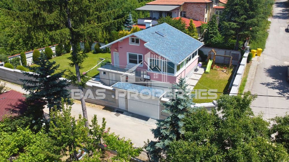 Къща в София-Банкя площ 160