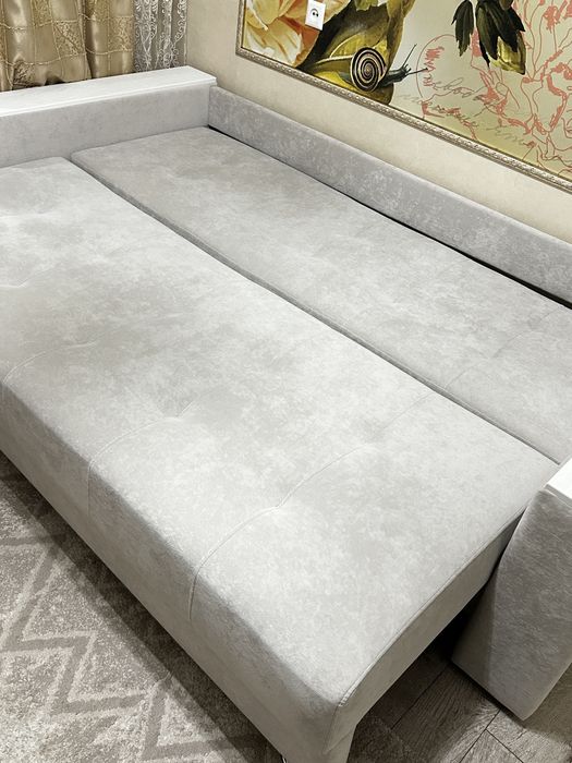 продам диван СРОЧНО торг есть!!!