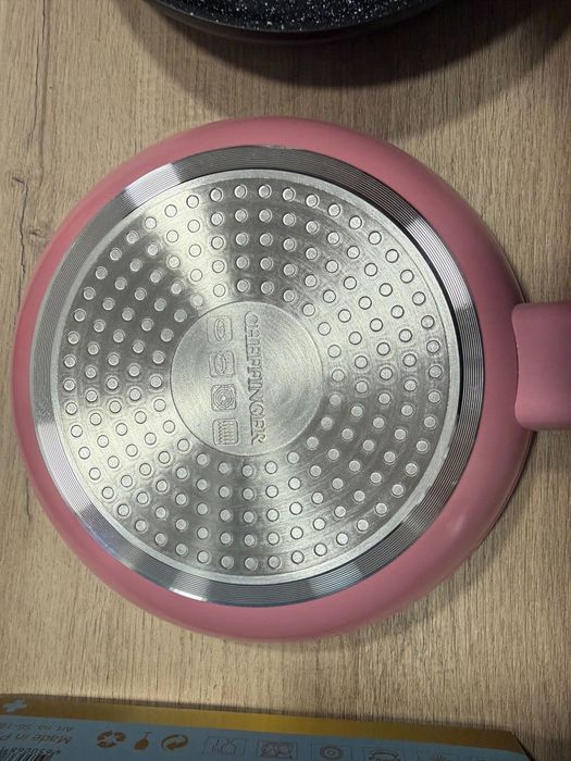 Комплект тигани Cheffinger розово с мраморно покритие – 3 части за вся