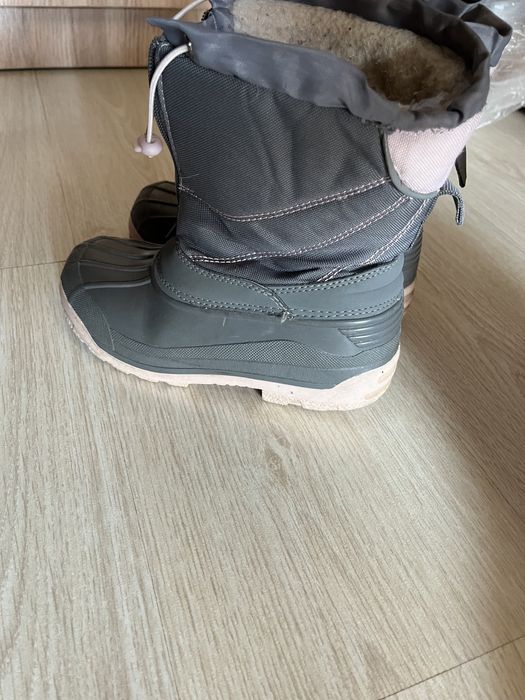 Срочно продаю. Сапоги демисезонные.