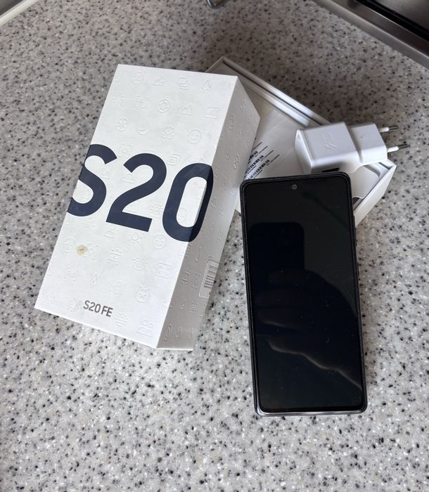 Samsung S 20 fe, 128/6