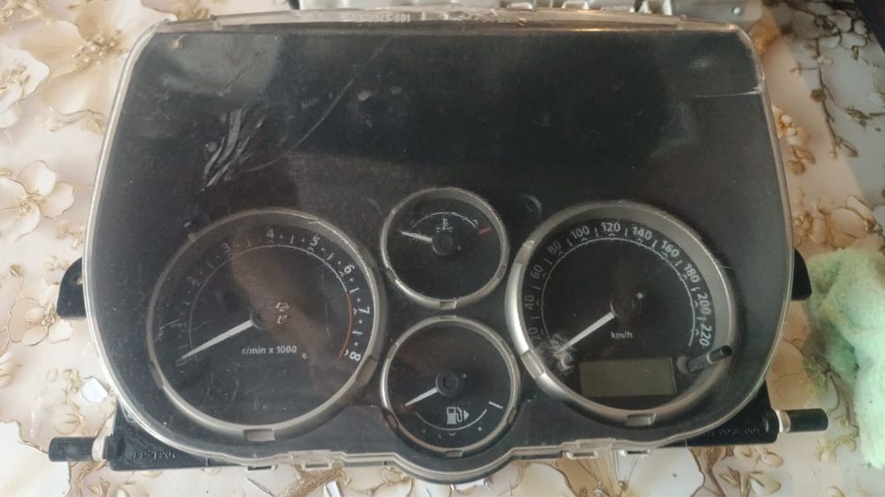 Продам щитки приьоров Мерс