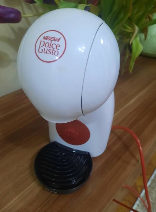 Кафемашина Долче Густо