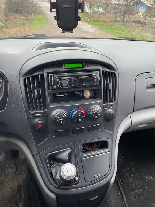 Hyundai H1 2010-170 CP-3 locuri