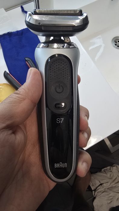 Электробритва Braun Series 7 7185cc сеточная