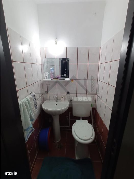 Apartament 4 camere Podu Ros