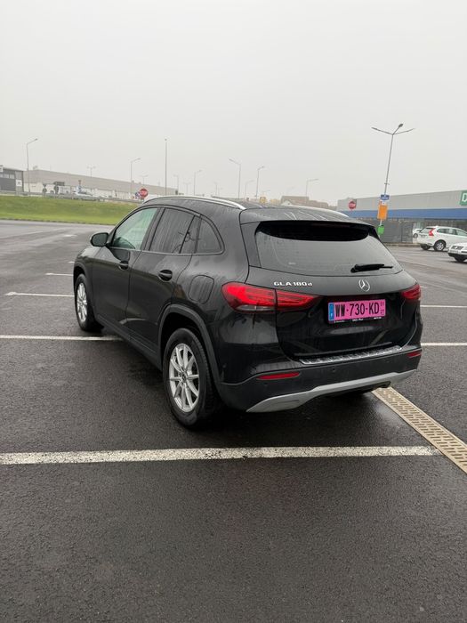 MERCEDES-BENZ GLA 2021 — imagine 3