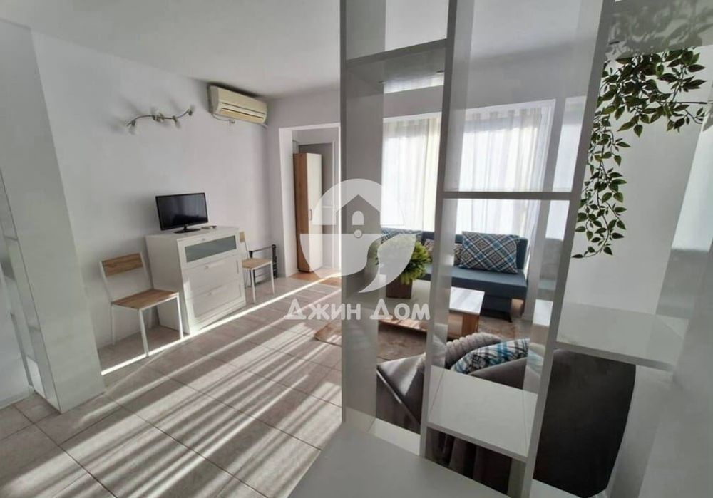 Продава се Двустаен апартамент в Бургас, Сарафово - 34 кв.м за 2118 €/кв.м - Снимка #2